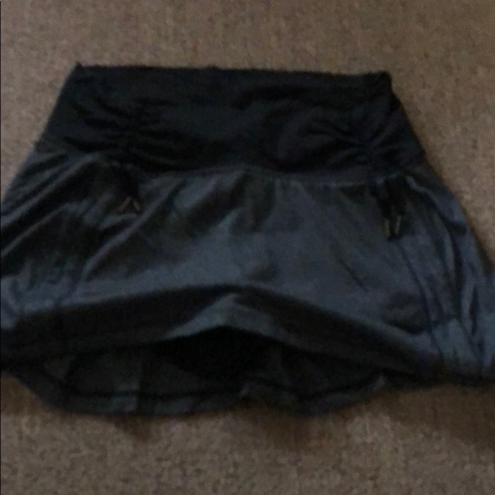 Gray lululemon size 4 skirt